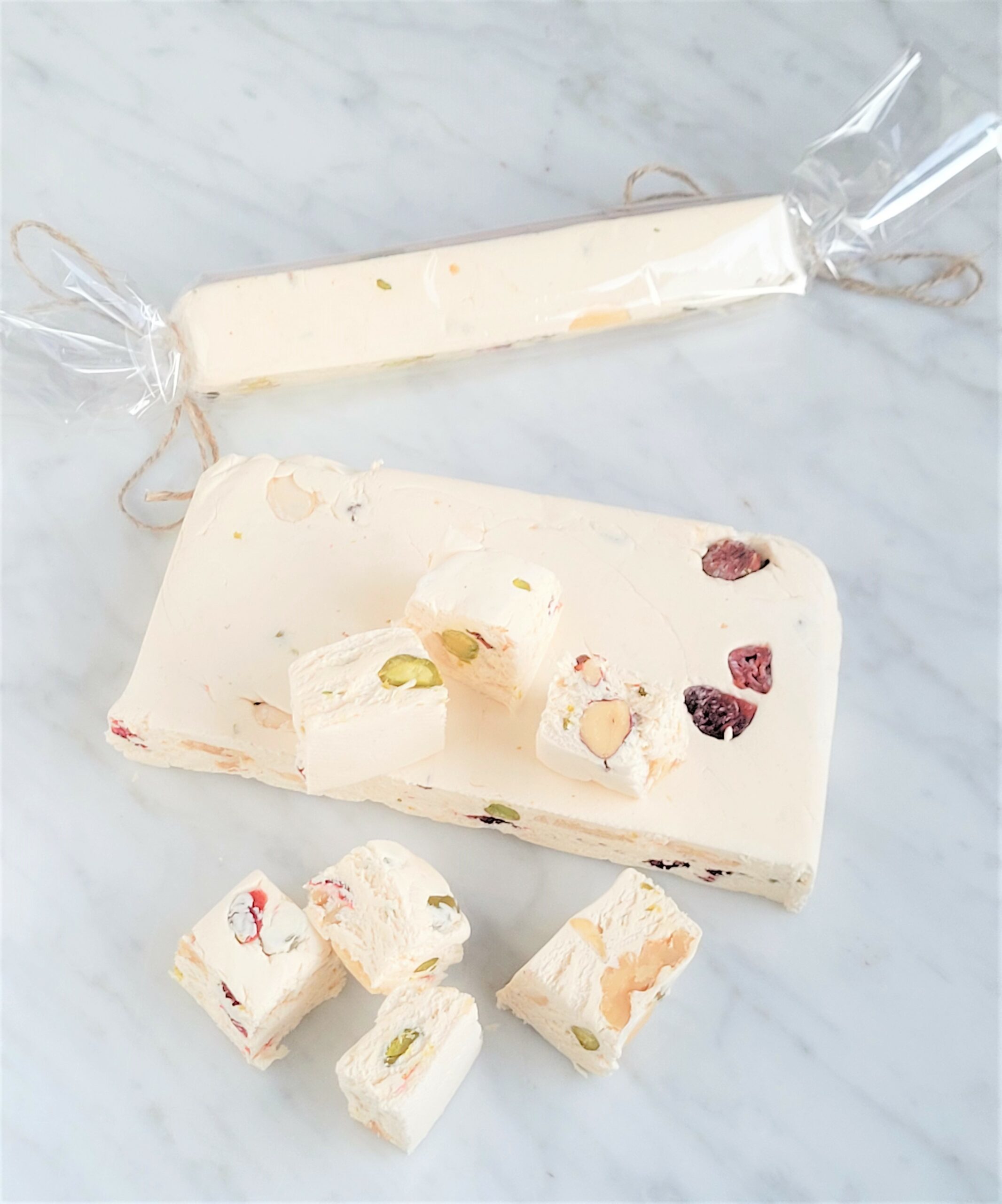 Fransk Nougat med nødder.