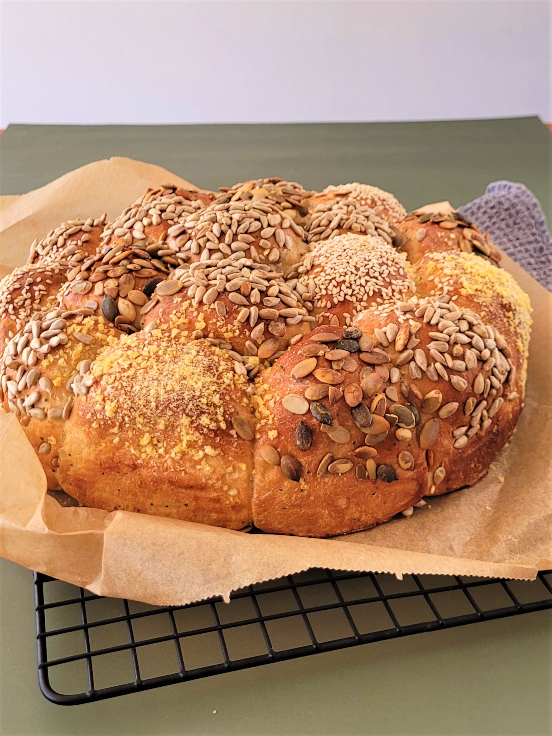 Møllebrød med kærnemælk og citronsaft